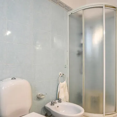 Ferienhaus 2 Bedroom Awesome In Piano Di *